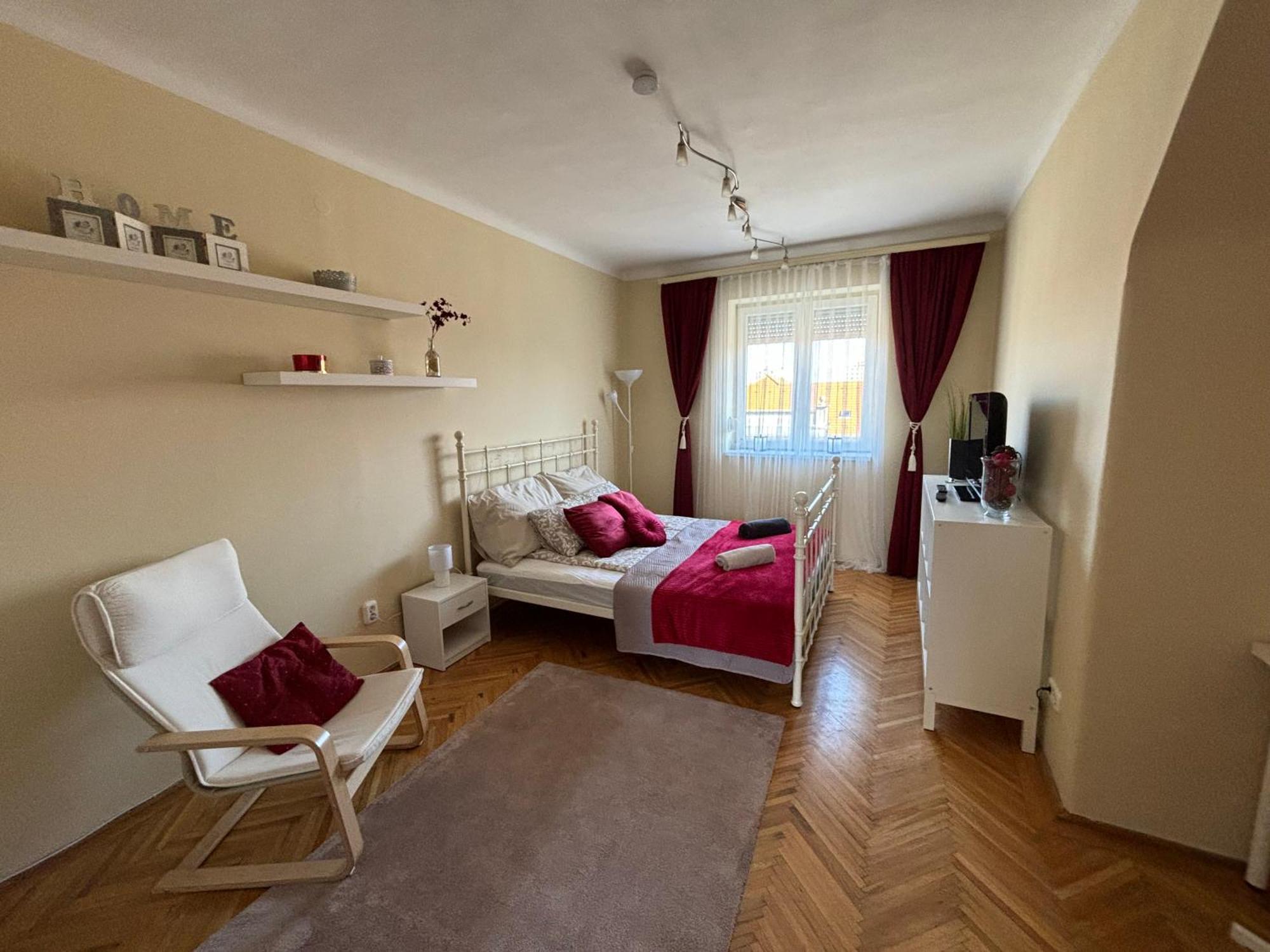 Downtown Hideaway Apartman Budapest Bagian luar foto