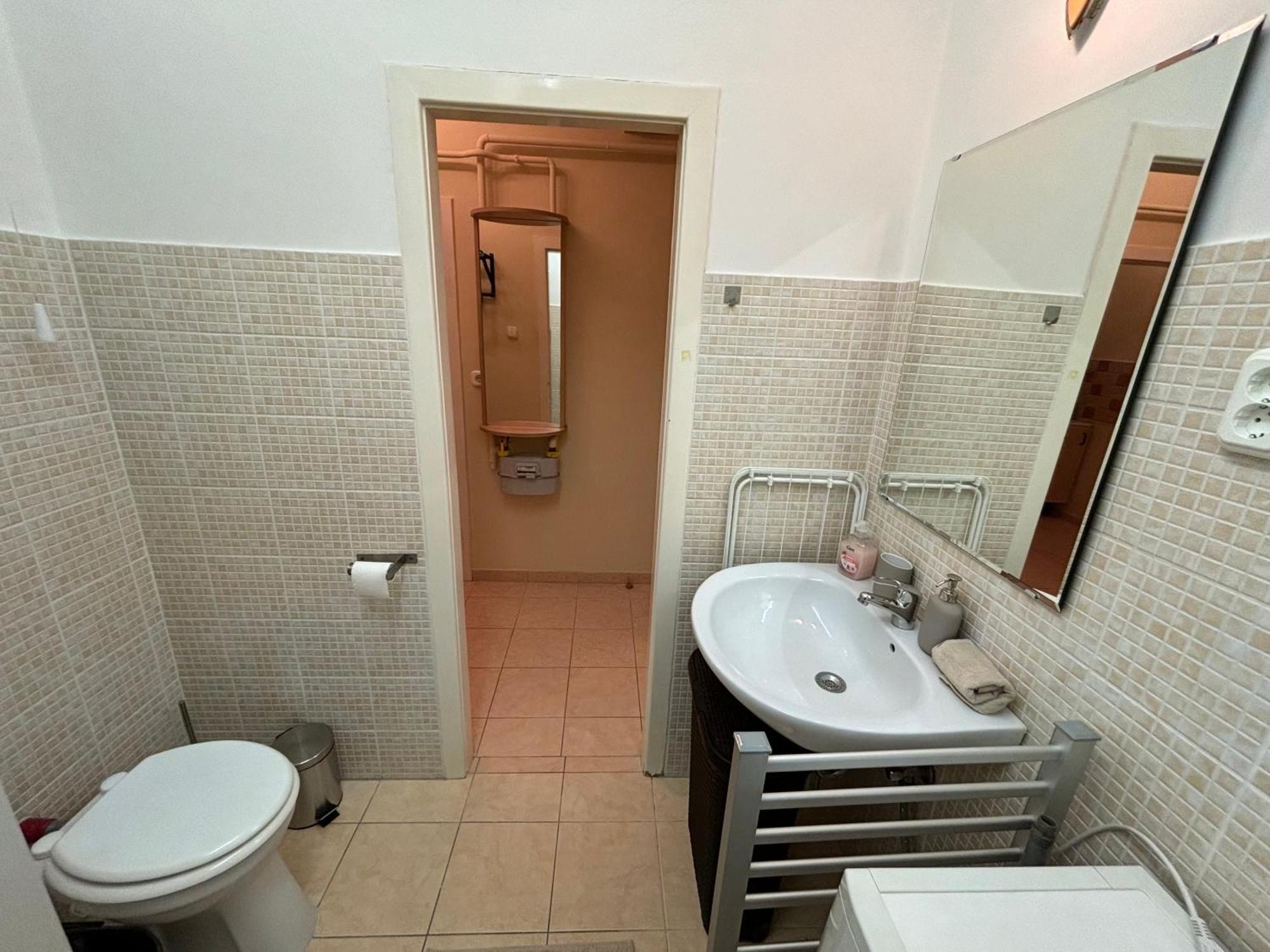 Downtown Hideaway Apartman Budapest Bagian luar foto