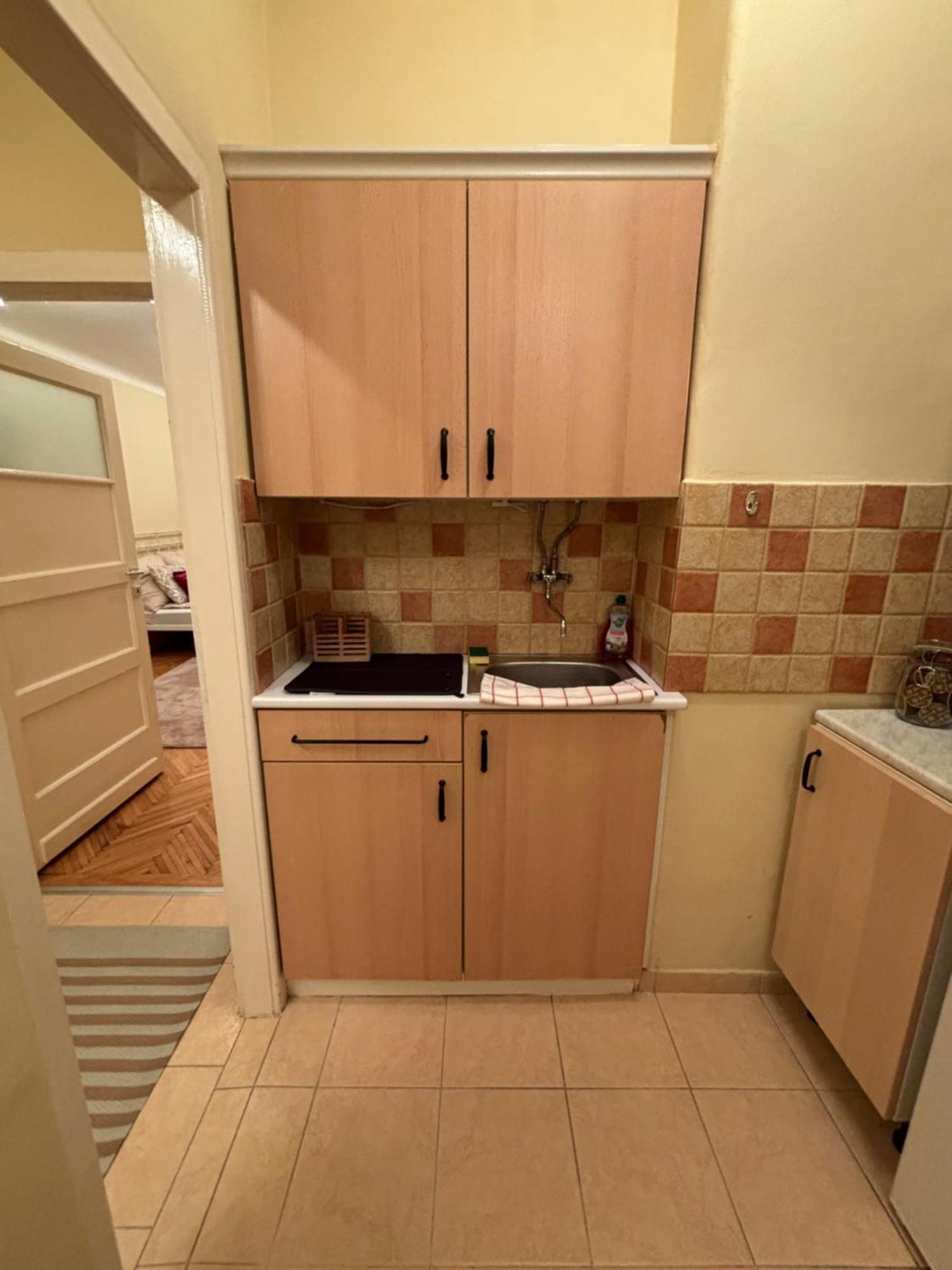 Downtown Hideaway Apartman Budapest Bagian luar foto